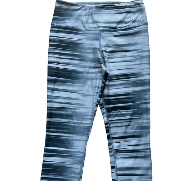 Nike Dri-Fit black white and gray Striped Leggings - Picture 3 of 11